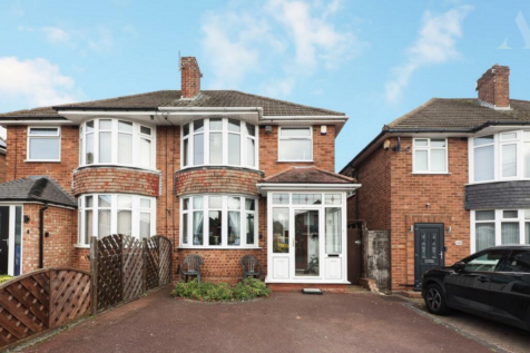 Mayswood Road, Solihull, West Midlands 3 bed semi