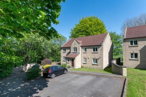 Hilton Court, Bramhope LS16 2 bed flat for sale
