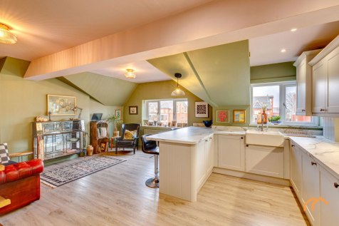 3 bedroom apartment for sale