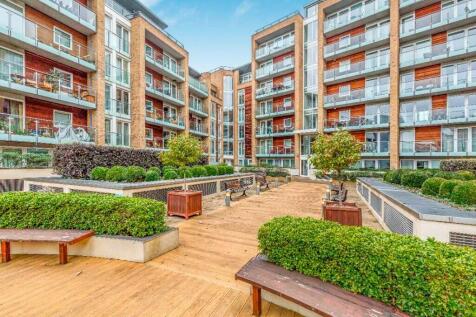 London SW8 1 bed flat for sale