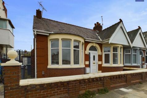 2 bedroom semi-detached bungalow for sale