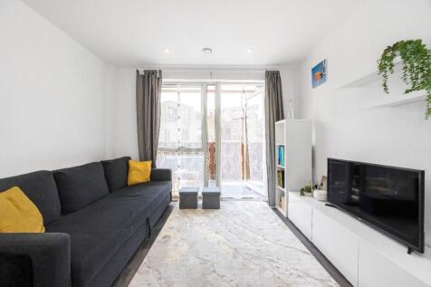 Fresh Wharf Road, Barking IG11 1 bed flat for sale