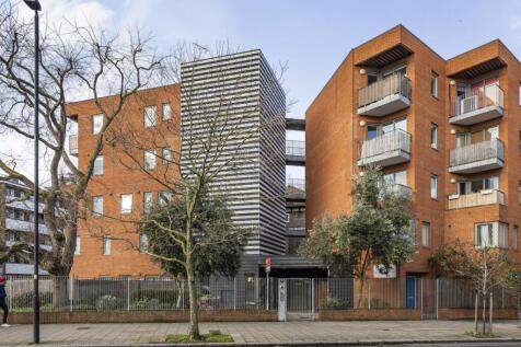 Coldharbour Lane, London SE5 2 bed flat for sale