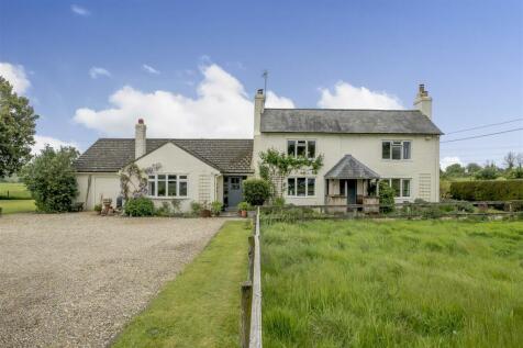 5 bedroom cottage for sale