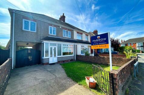 4 bedroom semi-detached house for sale