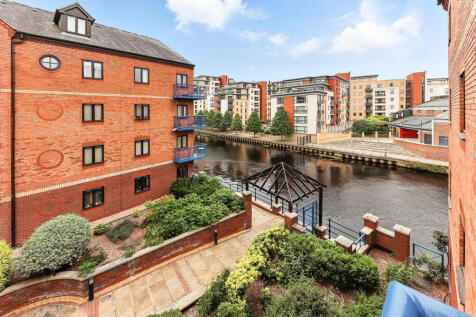 Langtons Wharf, Leeds, LS2 2 bed apartment for sale