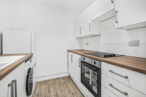 1 bedroom flat for sale