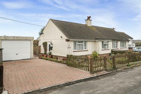 2 bedroom semi-detached bungalow for sale