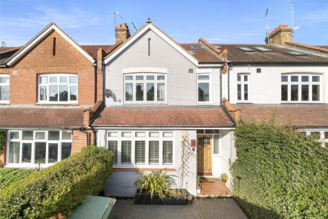 4 bedroom terraced house for sale