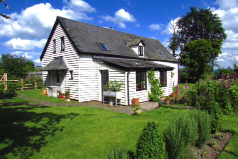 4 bedroom cottage for sale