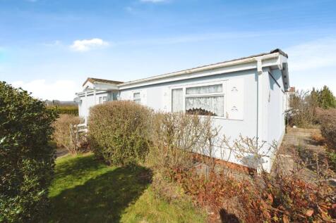 2 bedroom park home for sale