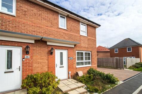 Semi-detached house for sale