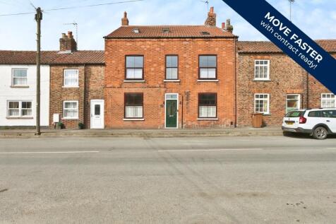 5 bedroom terraced house for sale