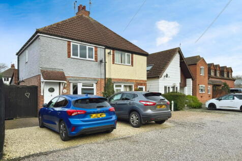 Gascoigne Avenue, Leicester LE7 2 bed semi