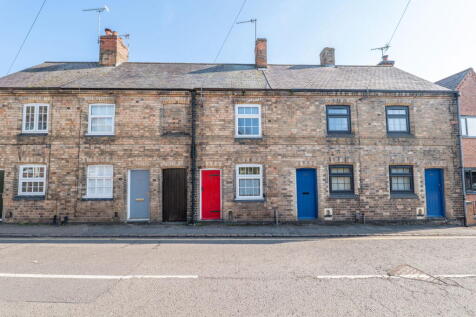 Woodgate, Leicester LE7 2 bed cottage for sale