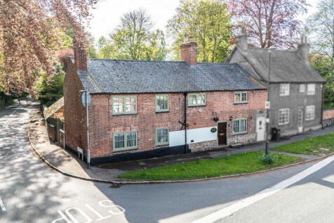 Main Street, Leicester LE7 3 bed cottage for sale