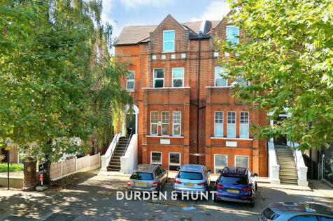 Hermon Hill, Wanstead E11 2 bed apartment for sale