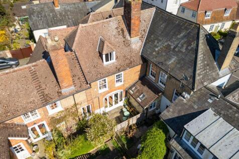 3 bedroom cottage for sale