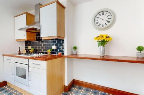 Readhead Ave, South Shields NE33 3AW 1 bed flat for sale