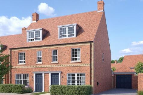 The Paddocks, Bow Brickhill, Milton... 3 bed semi
