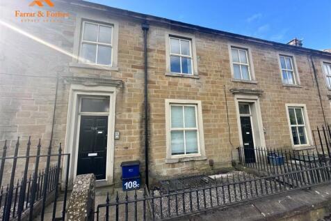 Westgate, Burnley BB11 1 bed apartment for sale