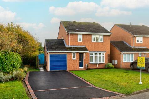 Greenacres, Wem, Shrewsbury, Shropshire 3 bed detached house for sale