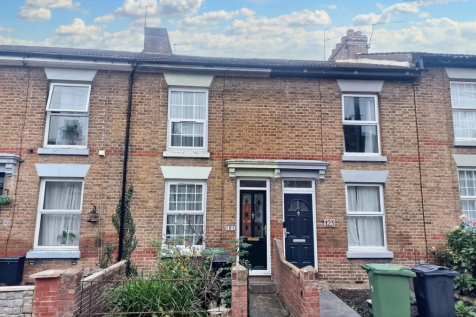 Bower Street, Maidstone ME16 2 bed terraced house for sale