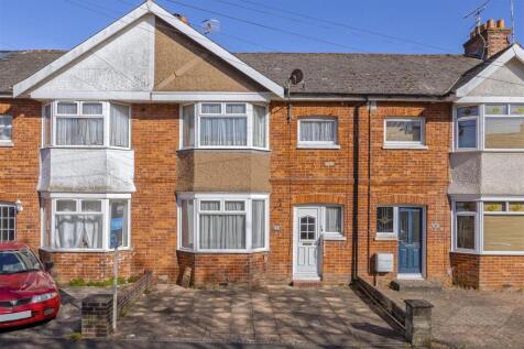 St. Elmo Road, Worthing BN14 3 bed terraced house for sale