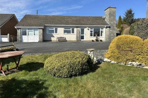 3 bedroom bungalow for sale