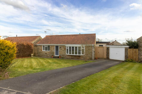 3 bedroom detached bungalow for sale