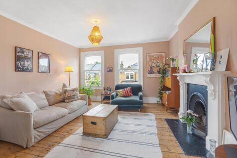 Montrell Road, London SW2 2 bed flat for sale