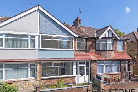 Billet Road, London, Greater London, E17 3 bed semi