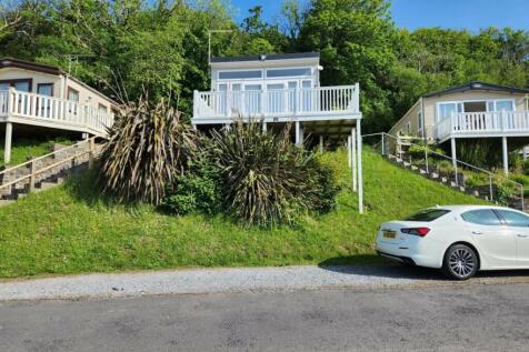 Pendine SA33 2 bed lodge for sale