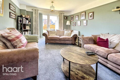 Weston PE12 4 bed detached house for sale