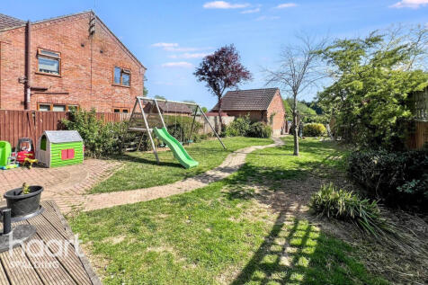 Sutton St James PE12 4 bed terraced house for sale