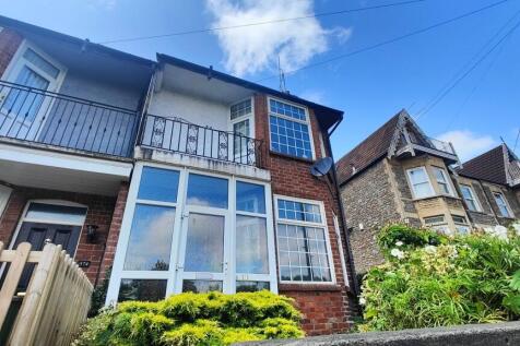 2 bedroom cottage for sale