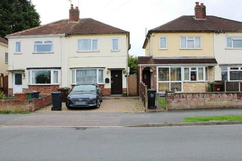 2 bedroom semi-detached house for sale