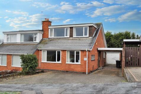 3 bedroom semi-detached house for sale