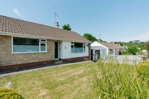 2 bedroom semi-detached bungalow for sale