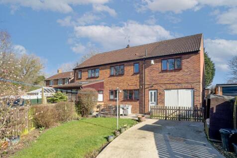4 bedroom semi-detached house for sale