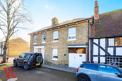 2 bedroom cottage for sale