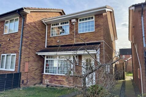 3 bedroom end of terrace house for sale