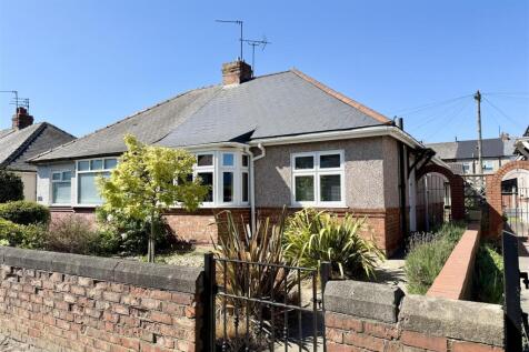 3 bedroom semi-detached bungalow for sale