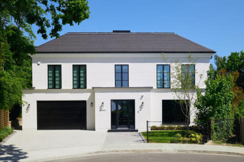 5 bedroom detached house for sale
