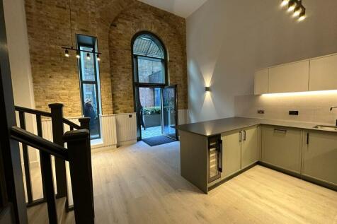 1 bedroom mews property for sale