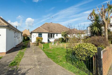 2 bedroom semi-detached bungalow for sale