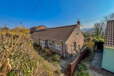 4 bedroom bungalow for sale