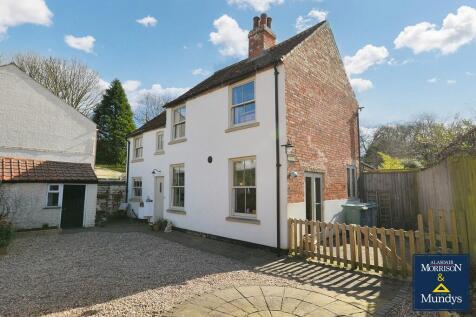 3 bedroom cottage for sale