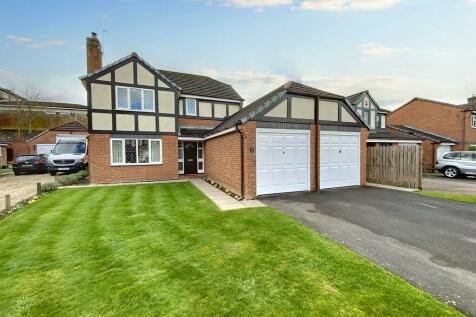 4 bedroom detached house for sale