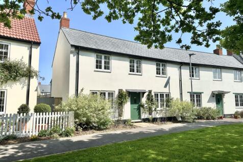 3 bedroom end of terrace house for sale